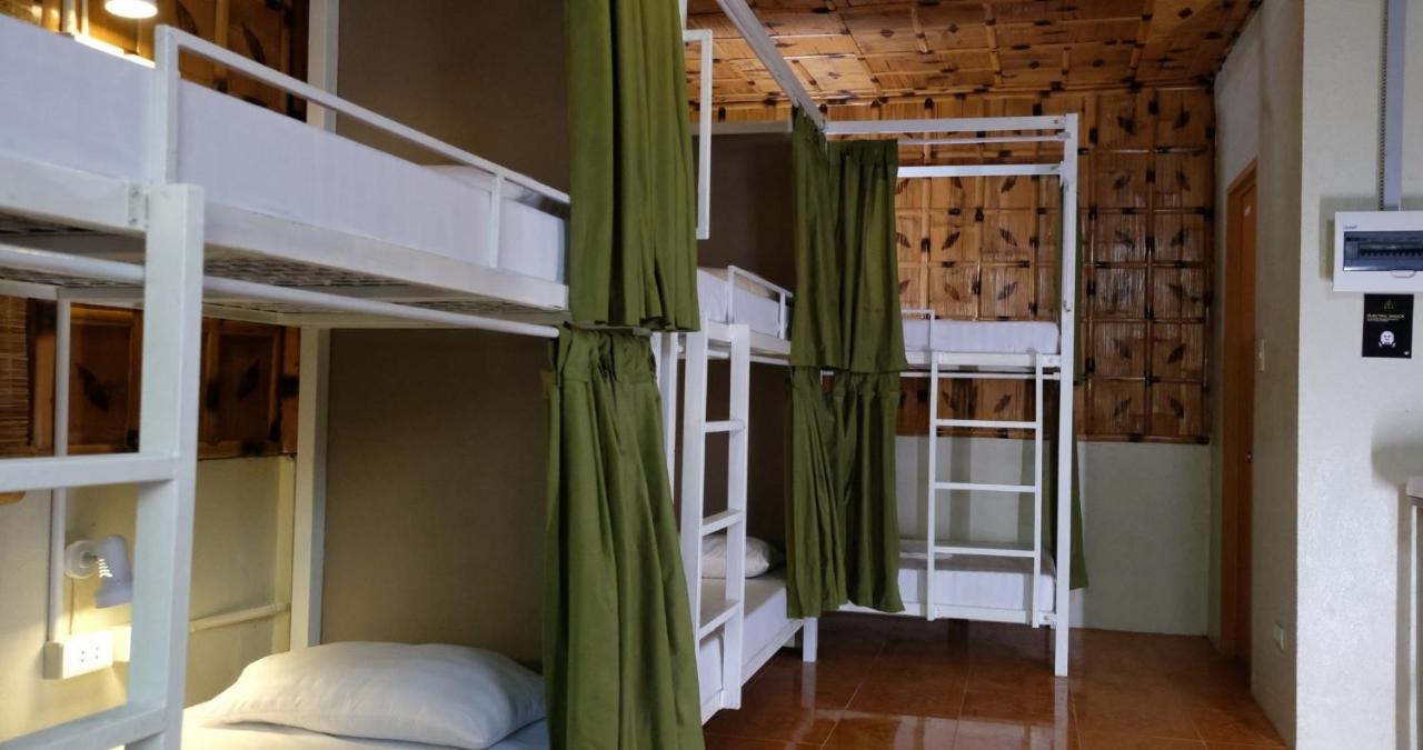 Mad Monkey Siquijor Hostel Luaran gambar