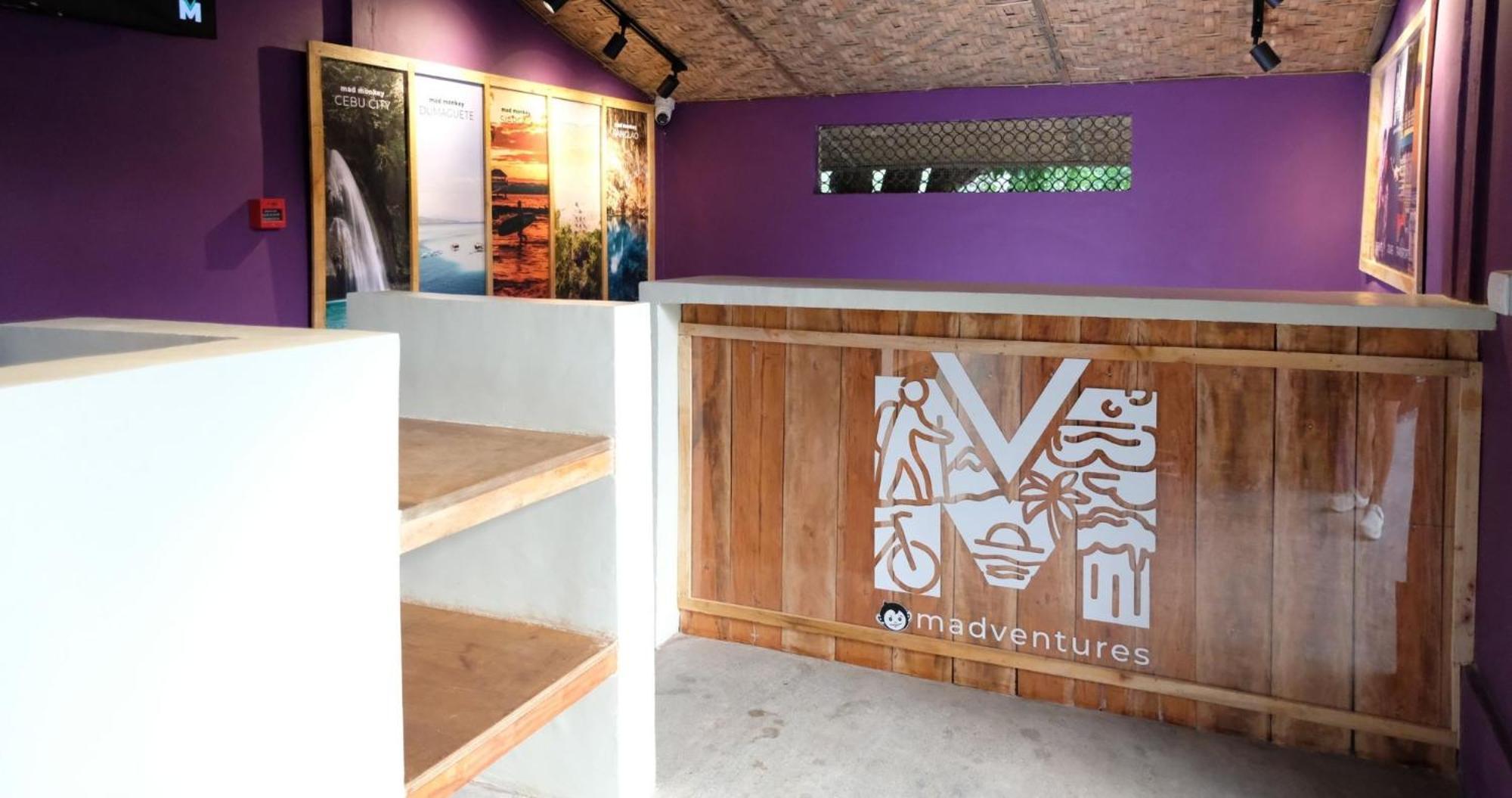 Mad Monkey Siquijor Hostel Luaran gambar